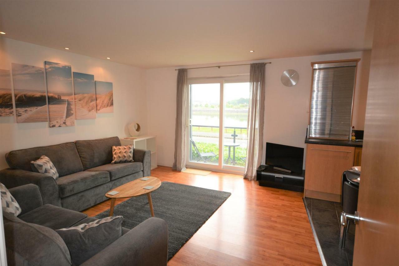 Coastal Apartments - Wales Swansea Eksteriør bilde